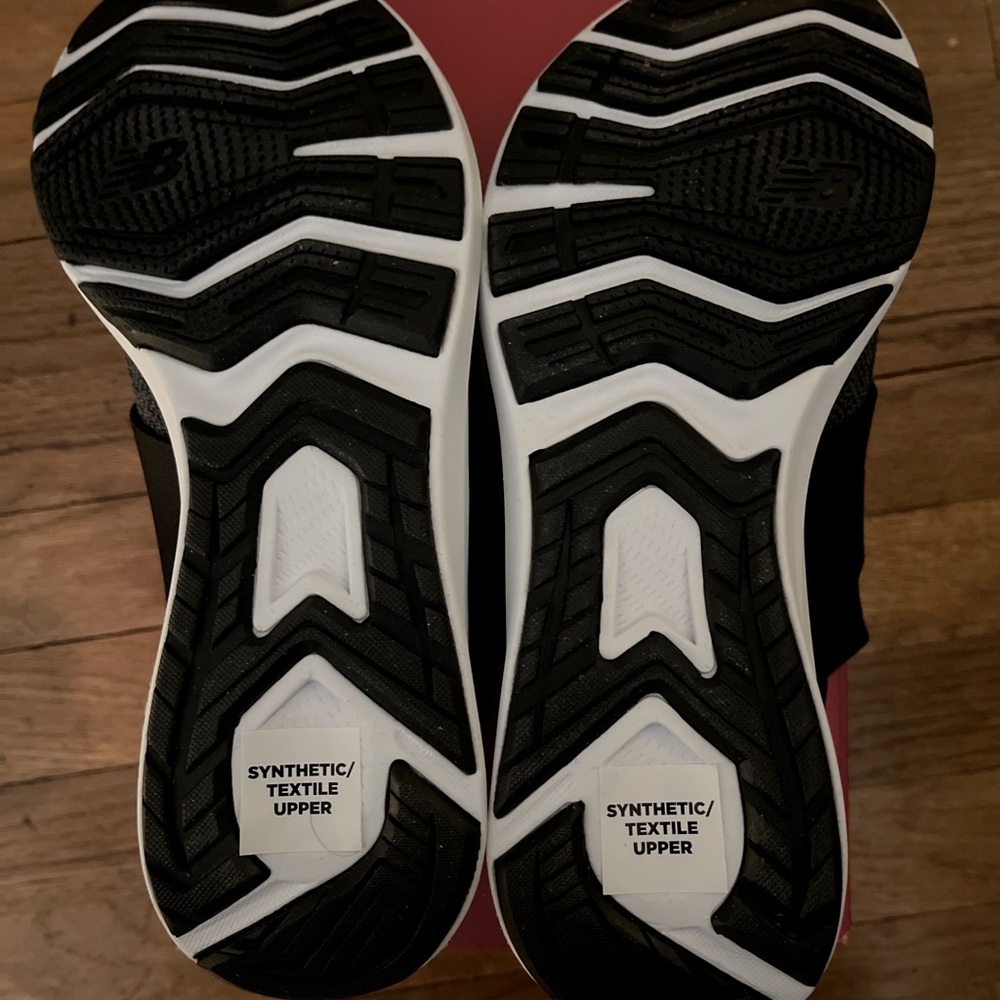 New balance women’s fuel core spark V1 cross trainer